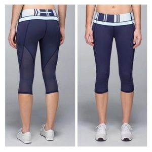 Lululemon Run A Marathon Crop IICadet Blue / Groovy Stripe  / Aquamarine